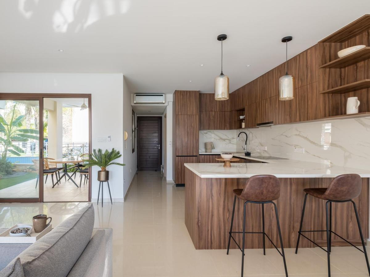 Sanders Aqua Park Resort - Precious 3-Bedroom Holiday Home With Shared Pool Лимасол Экстерьер фото